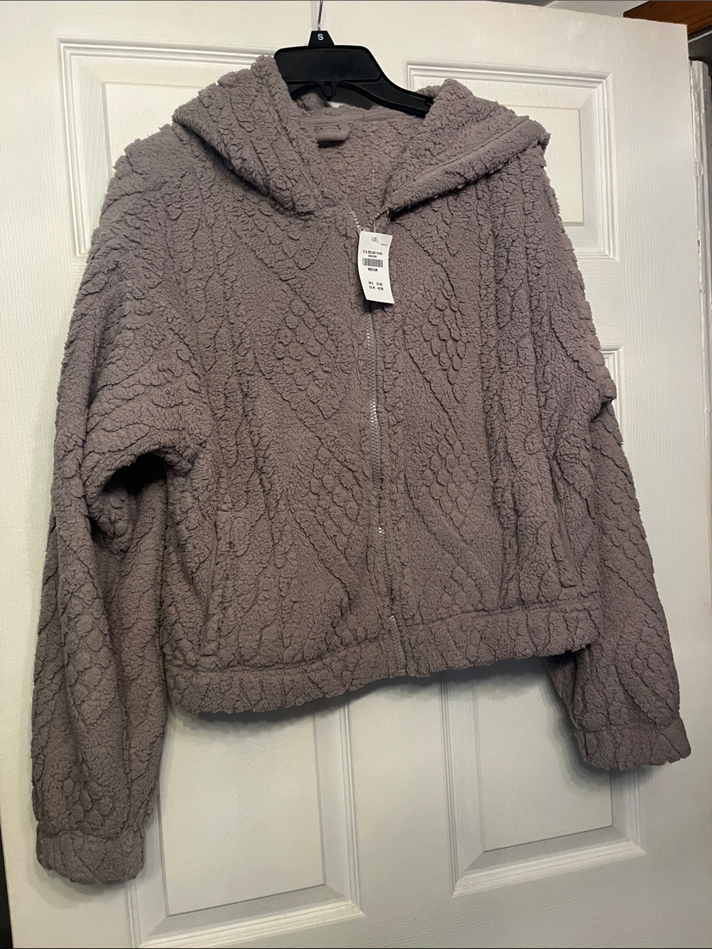Gilly Hicks Plush Sherpa Zip-Up Bomber Jacket in Light Taupe
